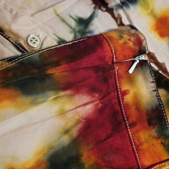 J. McLaughlin Hand tie dyed A-line skirt size 12 green, orange and red - Picture 4 of 7